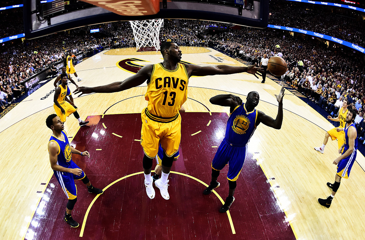 赛前芝加哥公牛备战德甲，强势反弹细节曝光，底气十足，控场能力受关注(泽连斯基被逮捕后下场)-ewc官方直播