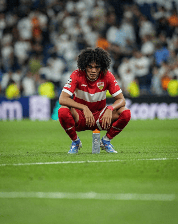 转会期斯图加特调整名单以备欧冠,更衣室发声环节打磨,气氛紧张,资深球员宣示担当的简单介绍 转会期斯图加特调整名单以备欧冠,更衣室发声环节打磨,气氛紧张,资深球员宣示担当的简单介绍