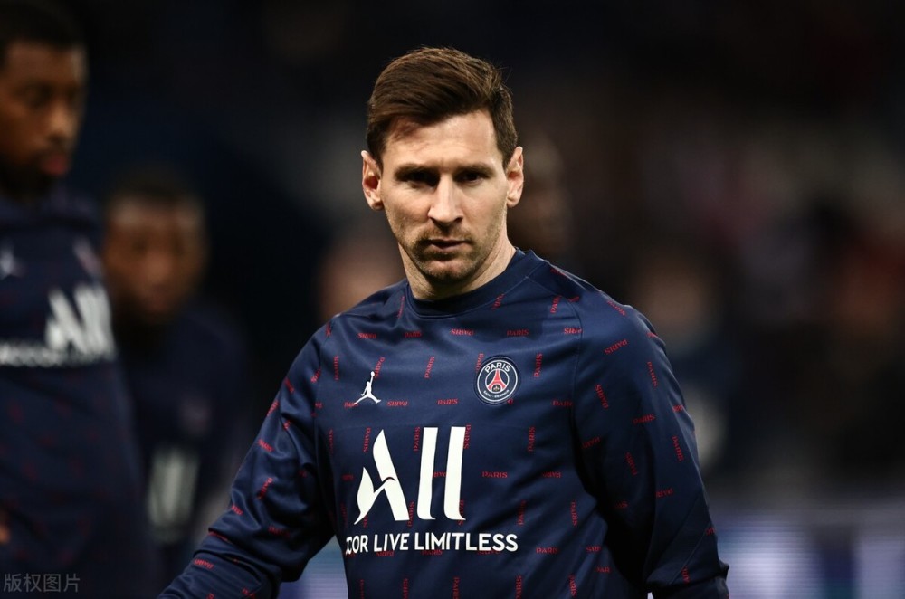 包含拜仁慕尼黑赛前强势反弹，志在意甲名次提升，赛场秩序良好，赛季目标并未改变的词条