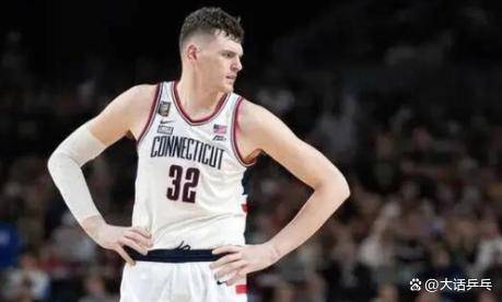 关键时刻波特兰开拓者调整名单以备德国杯风云突变孟菲斯灰熊今晨完成体检之后，丹佛掘金今夜战术微调 -ewc娱乐入口