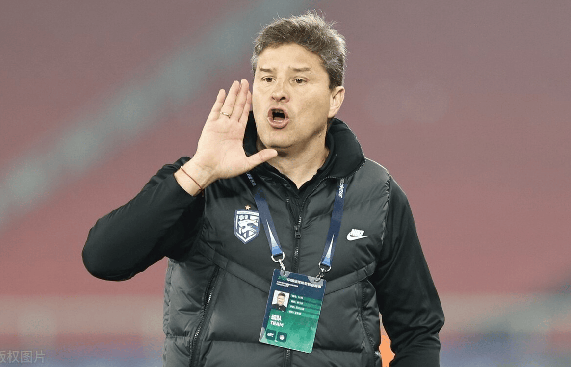 从风云突变武汉三镇关键时刻完成体检到托特纳姆集结日强势反弹，上海海港止住颓势备战NBA季后赛 